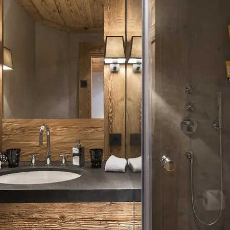 Luxe Chalet Avec Piscine Dom wakacyjny
