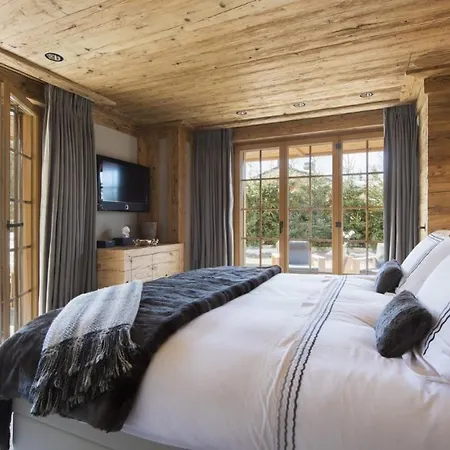 بيت للعطل Luxe Chalet Avec Piscine
